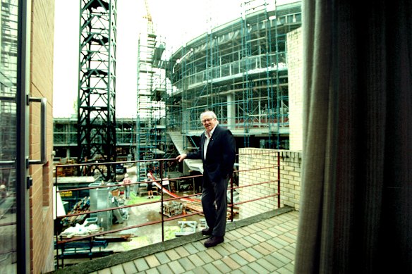 Clark examines the new NIDA buildings that opened in 2001.