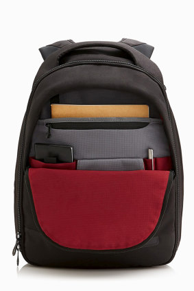 Mantra crumpler 2025