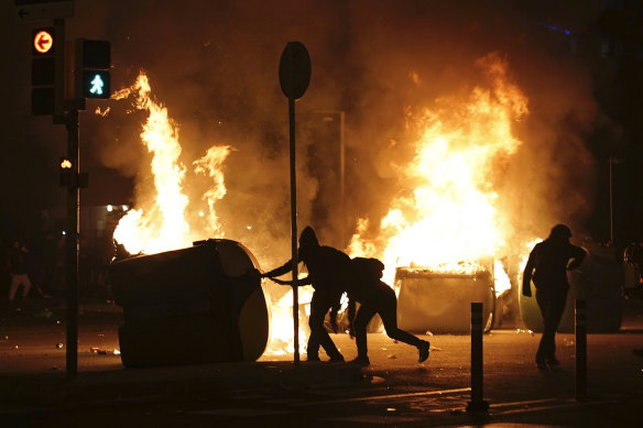 Pro-independence protest continued through December. This incident occurred outside the Camp Nou stadium ahead of a football match between Barcelona and Real Madrid.