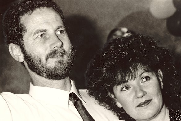 Walls celebrates the 1987 grand final win with wife Erin.