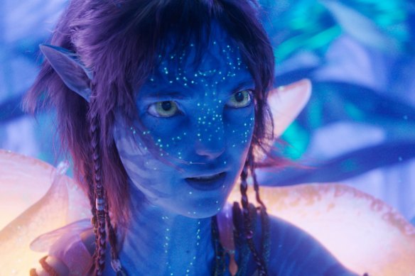 Kiri (Sigourney Weaver).