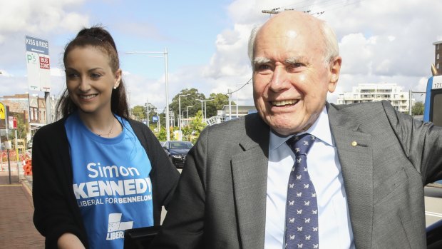 ‘Anti-Liberal groupies’: John Howard blasts ‘teal’ independents