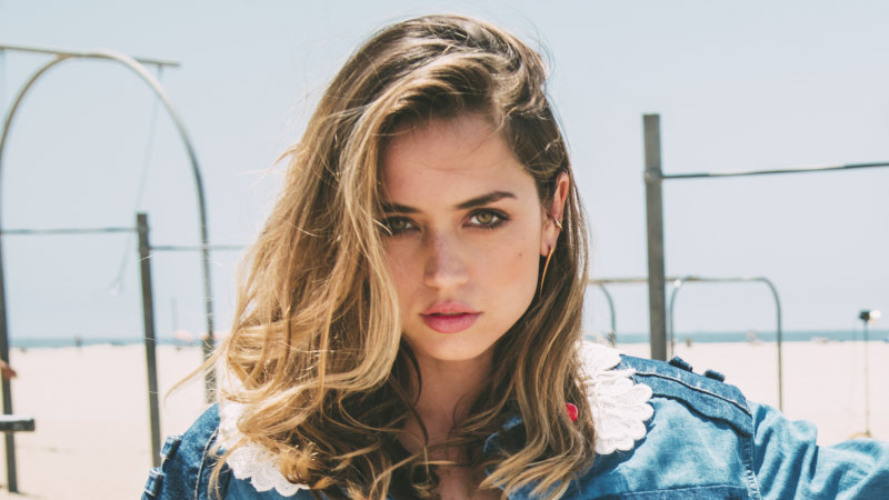 Who is new 'Bond girl' Ana De Armas? No Time To Die star's age, boyfriend  and career - Smooth