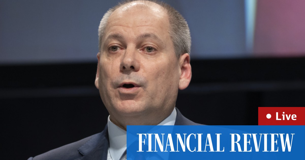 Le riserve di risparmio si stanno esaurendo, afferma Peter King, CEO di Westpac