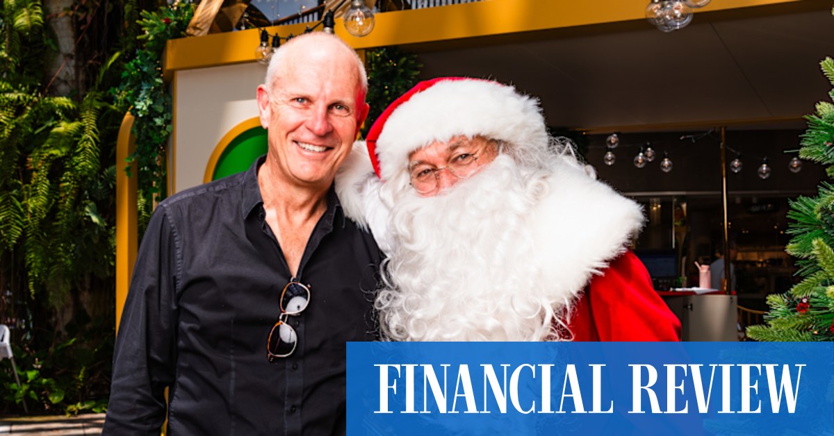 Christmas 2023: The man who made millions from decorating retail - Vimarsana News