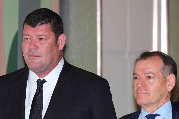 James Packer, left, and John Alexander in 2017. The inquiry has dug into who was calling the shots at Crown. 