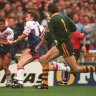 Jonathan Davies beats Brett Mullins to the line in a 1994 Test.
