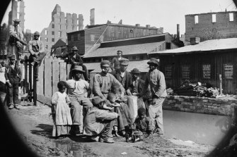 Andrew Romanoff Free men, women and children in Richmond, Virginia, in 1865, the year formerly enslaved people were promised 40 acres of land and, later, a mule. 