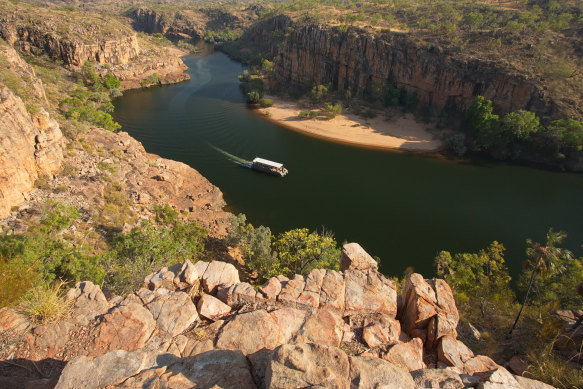 Cruising Nitmiluk Gorge.