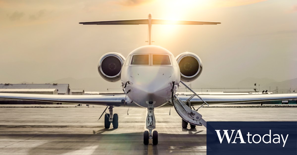 Vladimir Putin's oligarchs jetted around the world in 'ghost planes' - Vimarsana News