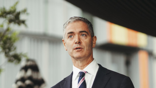 Roads Minister John Graham intervened to stop the widening of Parramatta Road.