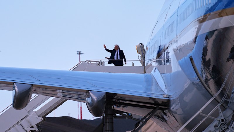 Trump takes swipe at Putin after meeting Zelensky at funeral