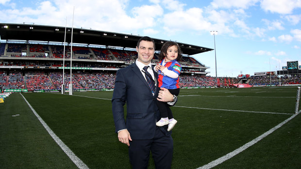 James McManus is farewelled by the Newcastle crowd in 2016.