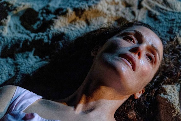 Rose Byrne is outstanding in If I Had Legs I’d Kick You. Now she’s up for her first-ever Oscar.