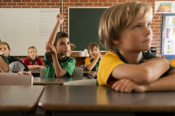 Mossman State School began teaching the local Kuku Yalanji language through weekly lessons in 2018. 