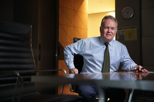 Former IBAC chief Alistair Maclean says there were failures at multiple levels that led to CFMEU corruption.