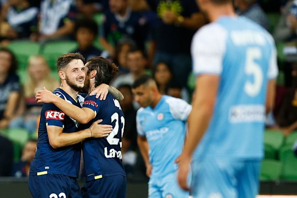 A-League Men 2022: Melbourne Victory takes Melbourne City apart in ...