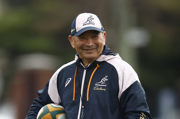 Eddie Jones grins at Wallabies training.