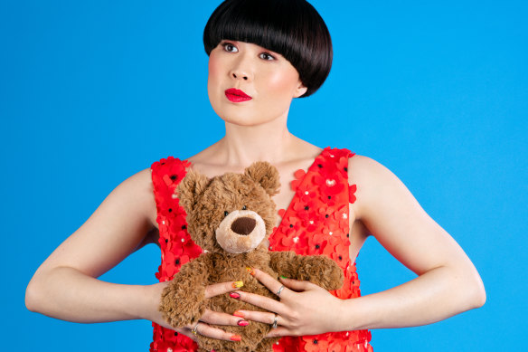 Comedian Atsuko Okatsuka’s distinctive haircut inspires a cult following among her fans.