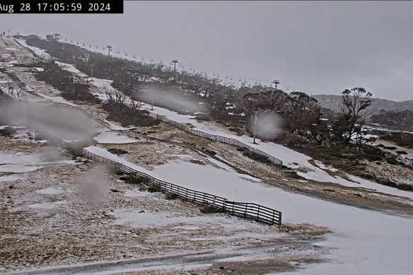 Screenshot of the snowcam showing conditions at Guthega on Wednesday August 28.