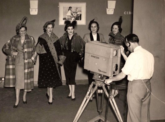 Fred Kenyon recording fashion models at the Festival of Britain, which marked the end of
post-World War II austerity, 1951. 