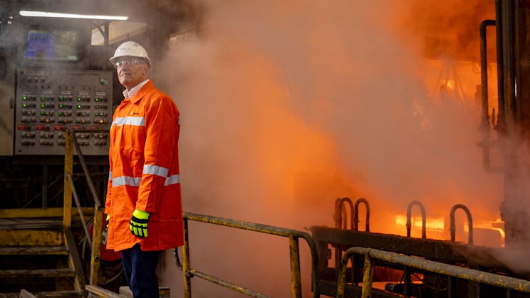smh.com.au - Nick Toscano - Steel mill becomes nation's first to switch on mostly green power