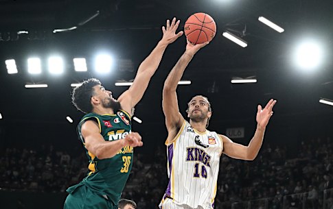 Xavier Cooks shoots for the Kings in their triumph over Tasmania.