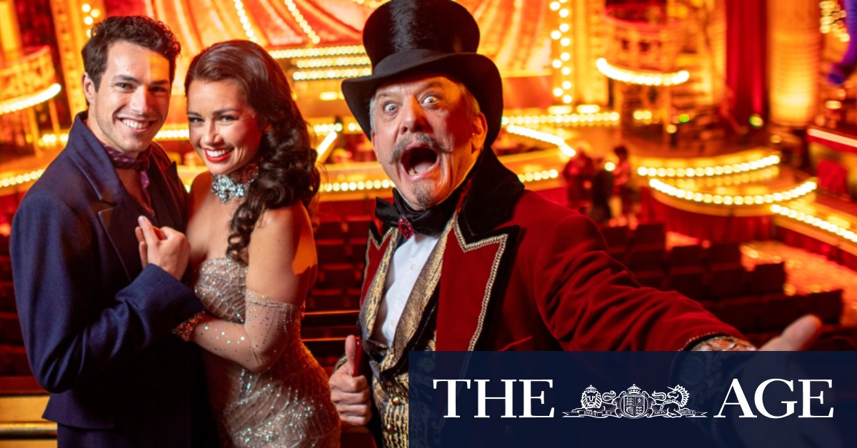 Pemeran musik Moulin Rouge bersiap untuk pemutaran perdana di Melbourne pada 12 November