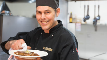 Horsham Sports and Community Club chef Gary Reudenbach serves up Horsham's 'signature dish'.