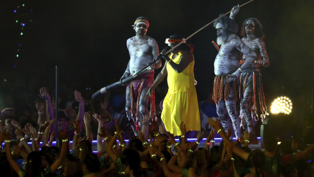 Yothu Yindi and the Treaty Project perform.