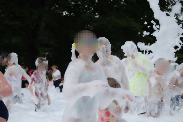 Historical photos showing children covered in foam.