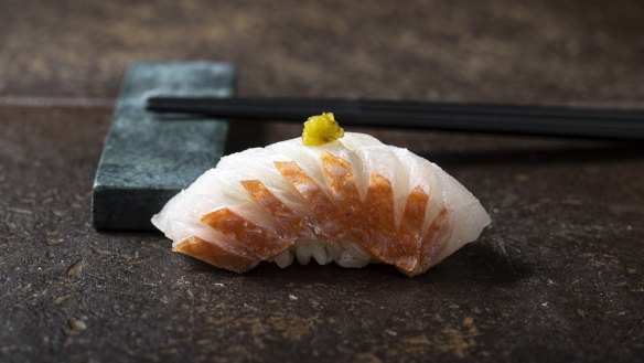 Alfonsino nigiri.