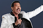 At this stage, it's not clear if Richie's onstage incident will impact the rest of his tour.