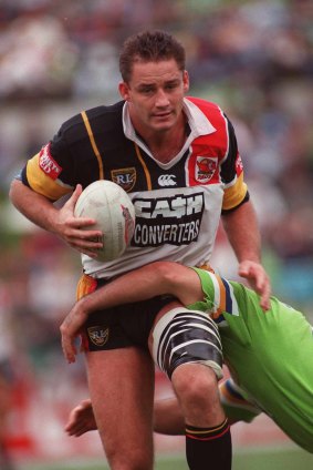 The Western Reds were part of the ARL in 1995 and 1996, then moved to the Super League in 1997 before going under.
