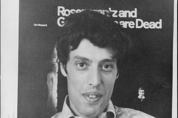 A descoberta de Stoppard veio com a peça Rosencrantz e Guildenstern Are Dead.