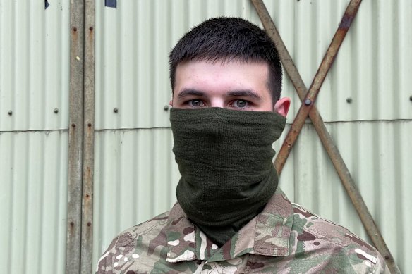 Le soldat ukrainien Sergey, qui ne peut pas divulguer son nom de famille, entreprend une formation en leadership avec des formateurs australiens de l'opération Interflex.