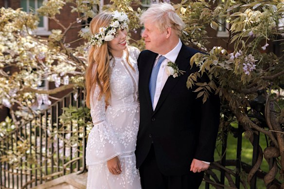 Prime Minister Boris Johnson and Carrie Johnson in the garden of 10 Downing Street.