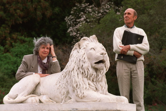 Friends of the Botanic Gardens Margot Child and Peter Valder at the entrance to the rose gardens, 1997.