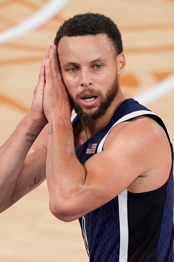 A good night for Steph Curry.