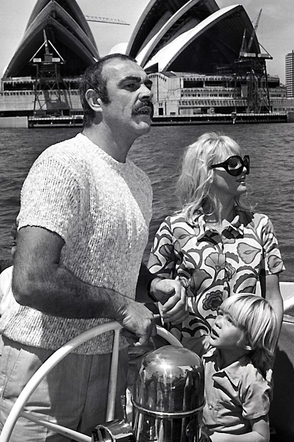 Connery with first wife Diane Cilento and son Jason on Sydney Harbour in 1968.