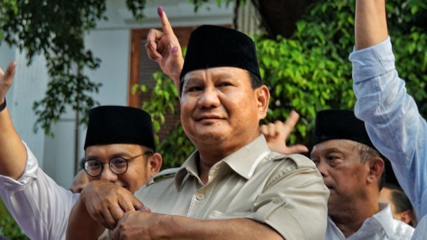 Election body rejects Prabowo's fraud claims