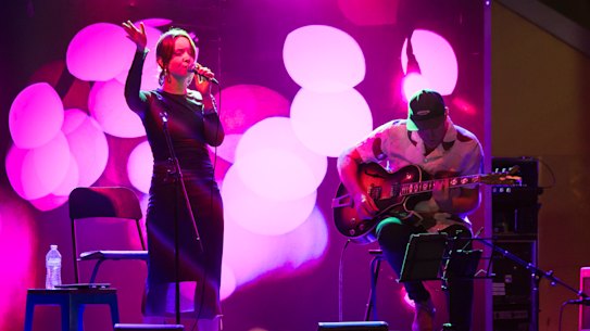 Jazz Sessions in the Rocks.