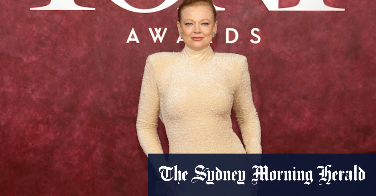 All the looks from the Tony Awards red carpet 2025