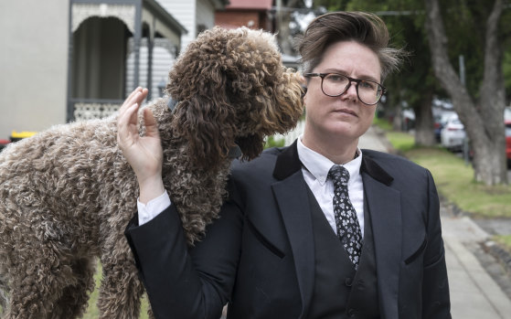 Hannah Gadsby with her dog, Douglas.