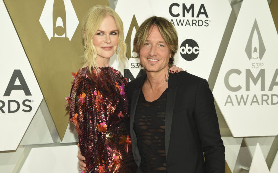 No show? No problem for Keith Urban, who live-streamed an at-home performance in front of his wife, Nicole Kidman. 