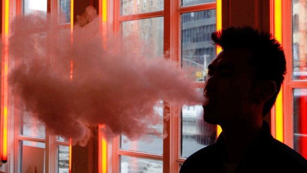 The latest US survey found an unprecedented rise in the use of e-cigarettes by teenagers.