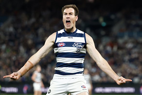 Jeremy Cameron had a night out, finishing with 10 goals.