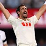 Mitchell Starc roared to life in the final hour of day three, after his worst opening spell of the series.