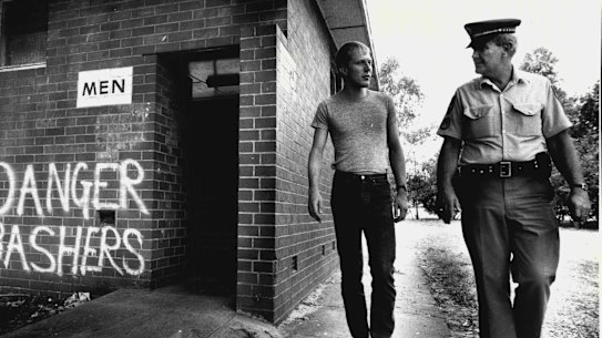 Gary Cox and Senior Sergeant Brien Gately, photographed for an October 1988 article in The Sydney Morning Herald. Gately was appointed to the Police Gay and Lesbian Liaison Unit.