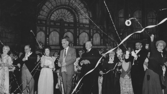 The final night of the Melbourne season of “My Fair Lady”.